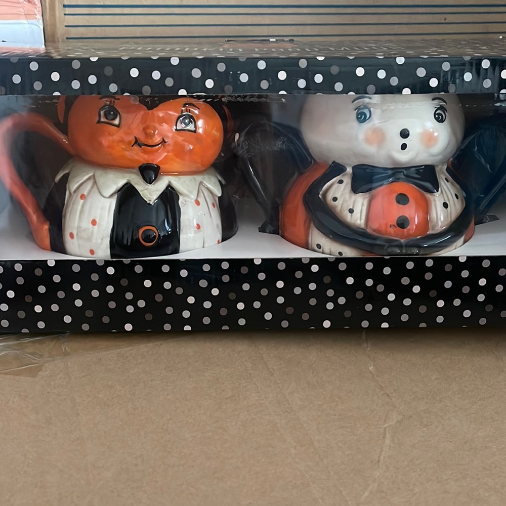 Johanna Parker Pumpkin Peep Mugs